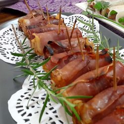 Figs wrapped with Prosciutto